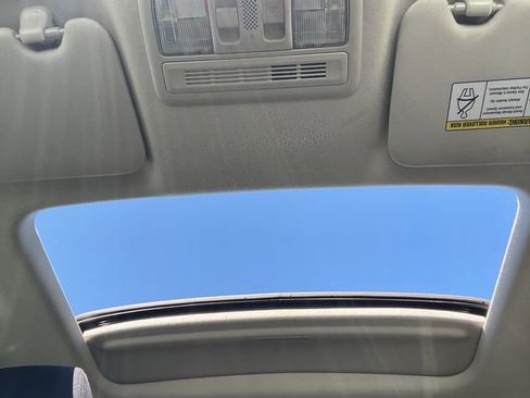 Used 2022 Honda HR-V EX image 17