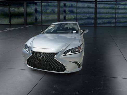 Certified 2022 Lexus ES 350 w/ Premium Package FWD image 3