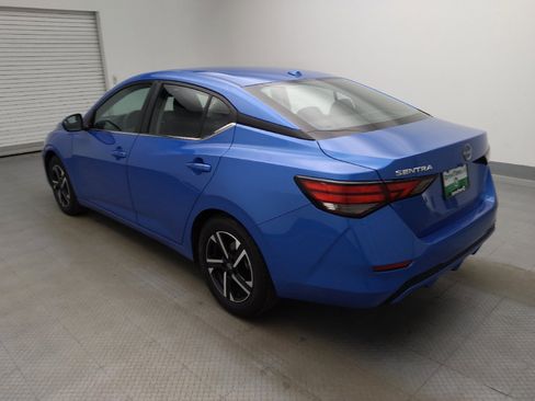 Used 2025 Nissan Sentra SV FWD image 5