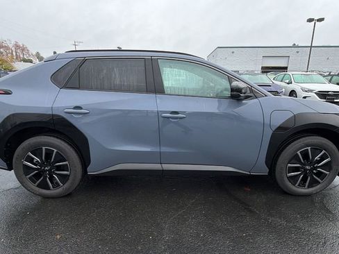 New 2026 Subaru Solterra Premium image 3