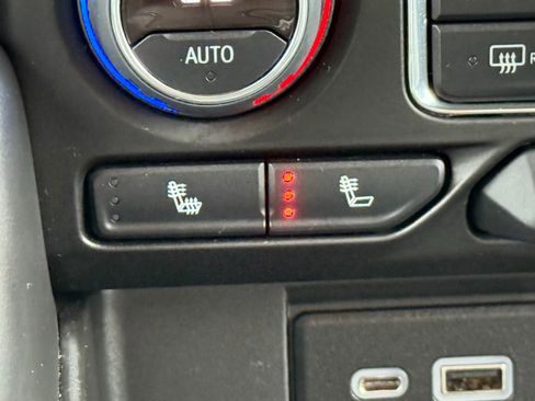 Used 2022 Chevrolet Tahoe RST w/ Luxury Package image 24