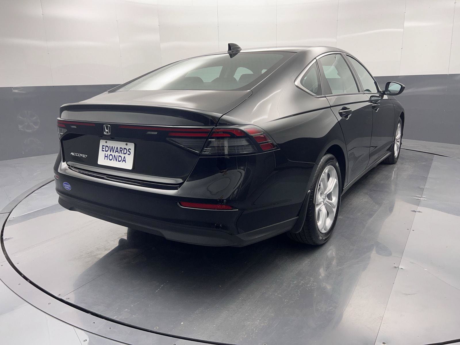 Certified 2026 Honda Accord LX image 7