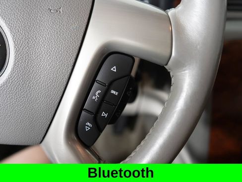 Used 2013 Chevrolet Tahoe LTZ AWD/4WD image 16