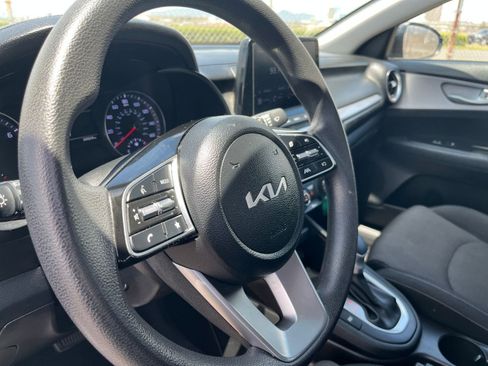 Used 2024 Kia Forte LXS FWD image 33