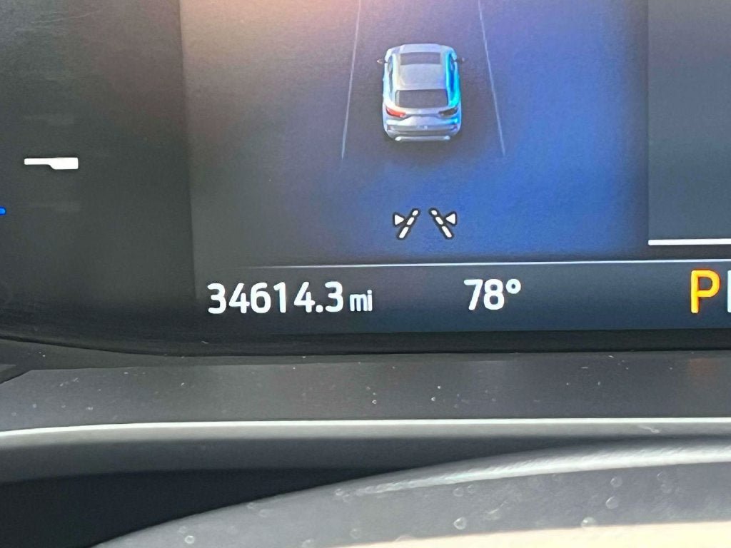 Used 2025 Ford Escape ST-Line Select AWD/4WD image 39