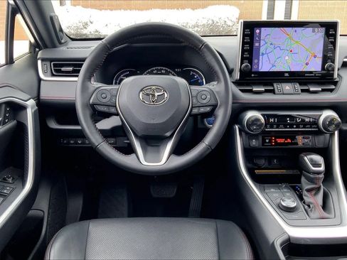 Used 2021 Toyota RAV4 XSE w/ Premium Package image 6