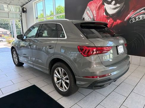 Used 2023 Audi Q3 2.0T Premium w/ Convenience Package AWD/4WD image 3