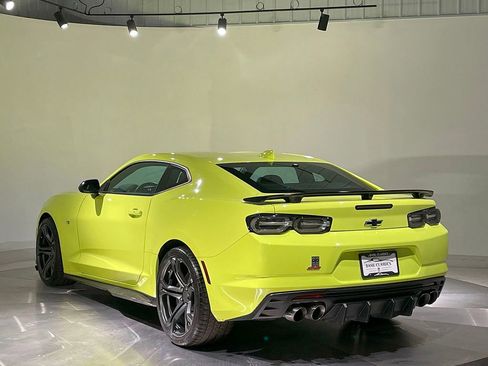 Used 2021 Chevrolet Camaro SS image 7