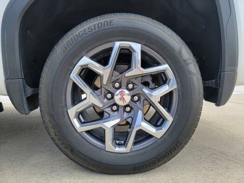 Used 2023 GMC Sierra 1500 SLT RWD image 36