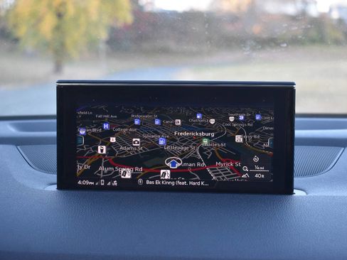 Used 2017 Audi Q7 3.0T Premium Plus w/ Premium Plus Package image 26