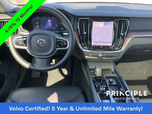 Certified 2025 Volvo V60 B5 Cross Country Plus image 20