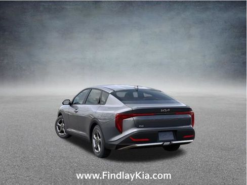 New 2026 Kia K4 FWD image 5