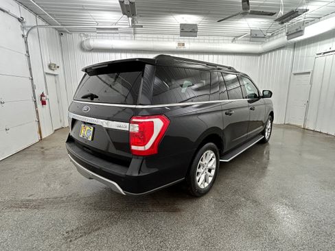 Used 2021 Ford Expedition Max XLT image 40