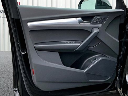 Used 2025 Audi Q5 2.0T Premium w/ Convenience Plus Package image 20