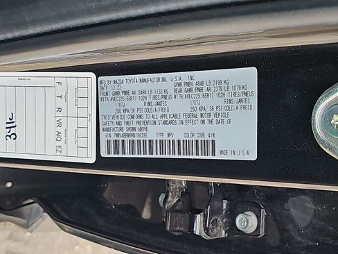 Used 2024 MAZDA CX-50 AWD 2.5 S w/ Preferred Package image 38