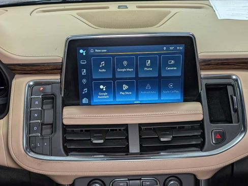 Used 2023 Chevrolet Tahoe Premier AWD/4WD image 20