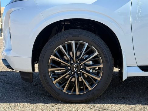 New 2026 INFINITI QX80 Autograph w/ Autograph Exterior Package image 10