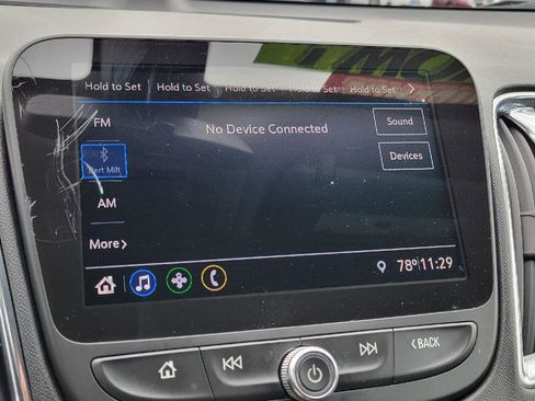 Used 2019 Chevrolet Malibu LT image 19