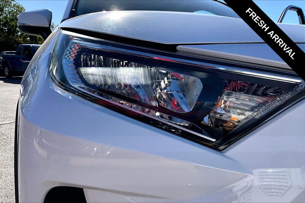 Used 2021 Toyota RAV4 XLE w/ Convenience Package AWD/4WD image 31