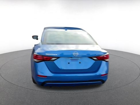 Used 2025 Nissan Sentra SV image 12