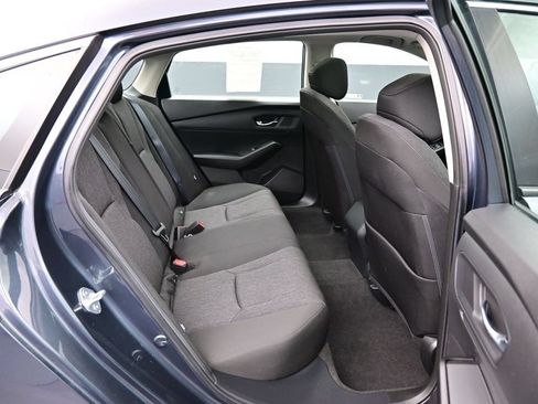 Used 2023 Honda Accord EX image 32
