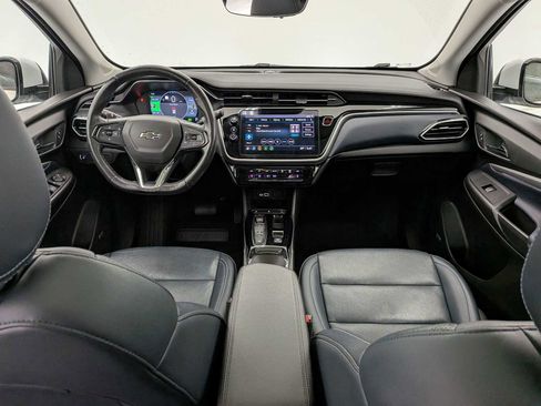 Used 2022 Chevrolet Bolt EUV Premier w/ Sun & Sound Package image 15