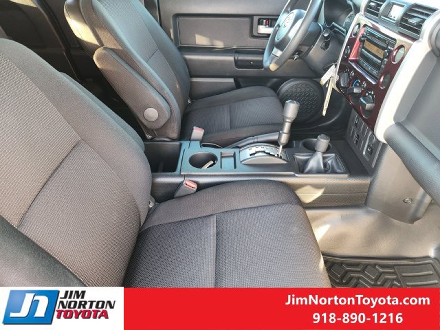 Used 2007 Toyota FJ Cruiser 4WD w/ Convenience Pkg image 14