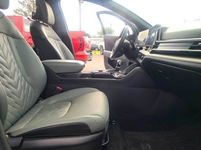 Used 2024 Kia Sportage X-Line w/ X-Line Premium Package AWD/4WD image 20