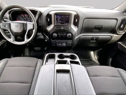 Used 2025 Chevrolet Silverado 1500 Custom Trail Boss AWD/4WD image 14
