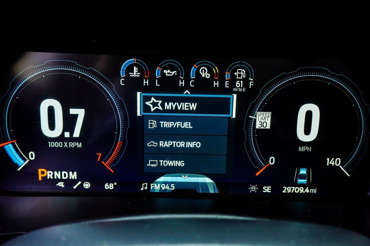 Used 2023 Ford F150 Raptor w/ Raptor Carbon Fiber Package AWD/4WD image 28