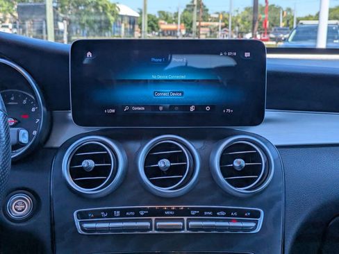 Used 2022 Mercedes-Benz GLC 300 image 22