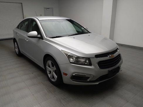 Used 2015 Chevrolet Cruze LT FWD image 13