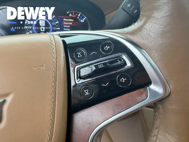 Used 2017 Cadillac Escalade Platinum AWD/4WD image 16
