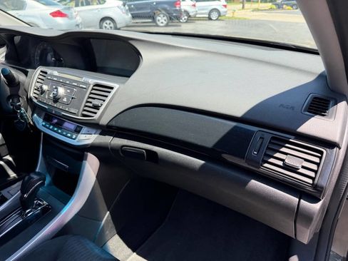 Used 2013 Honda Accord Sport image 12