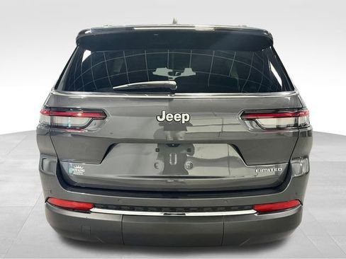 Used 2025 Jeep Grand Cherokee L Limited image 6