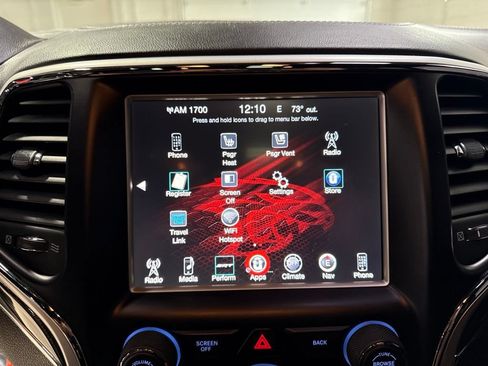 Used 2014 Jeep Grand Cherokee SRT AWD/4WD image 18