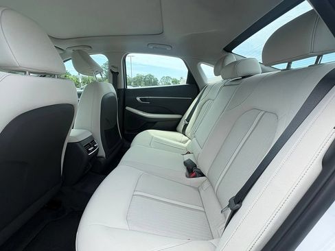 New 2026 Hyundai Sonata SEL FWD image 10
