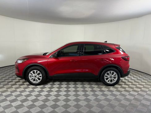 Used 2025 Ford Escape Active image 10