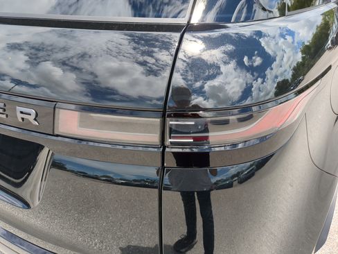 New 2026 Land Rover Range Rover Evoque S image 9