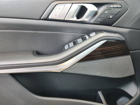 Used 2026 BMW X7 xDrive40i AWD/4WD image 22