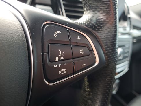 Used 2018 Mercedes-Benz GLE 350 image 23