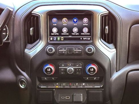 Used 2022 Chevrolet Silverado 1500 LT image 29