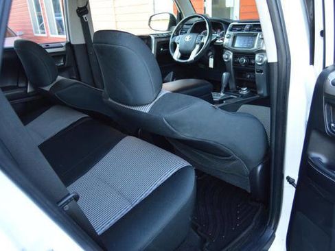 Used 2016 Toyota 4Runner 4WD image 49