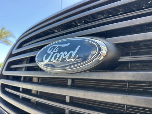 Used 2019 Ford Transit 250 148 High Roof Extended RWD image 40