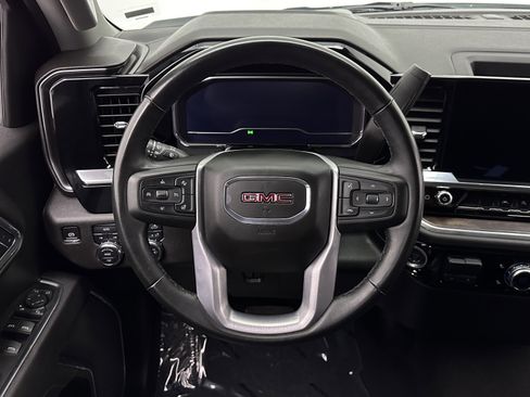 Used 2025 GMC Sierra 1500 SLT AWD/4WD image 27