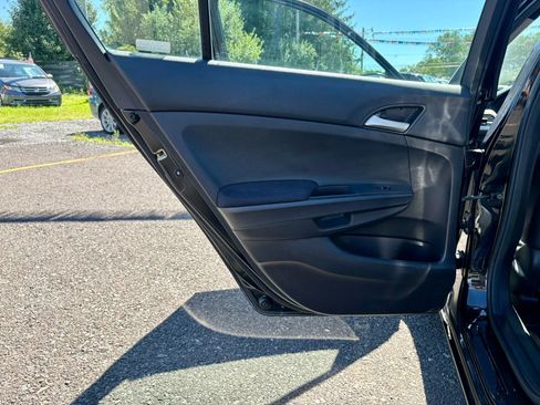 Used 2011 Honda Accord SE image 12