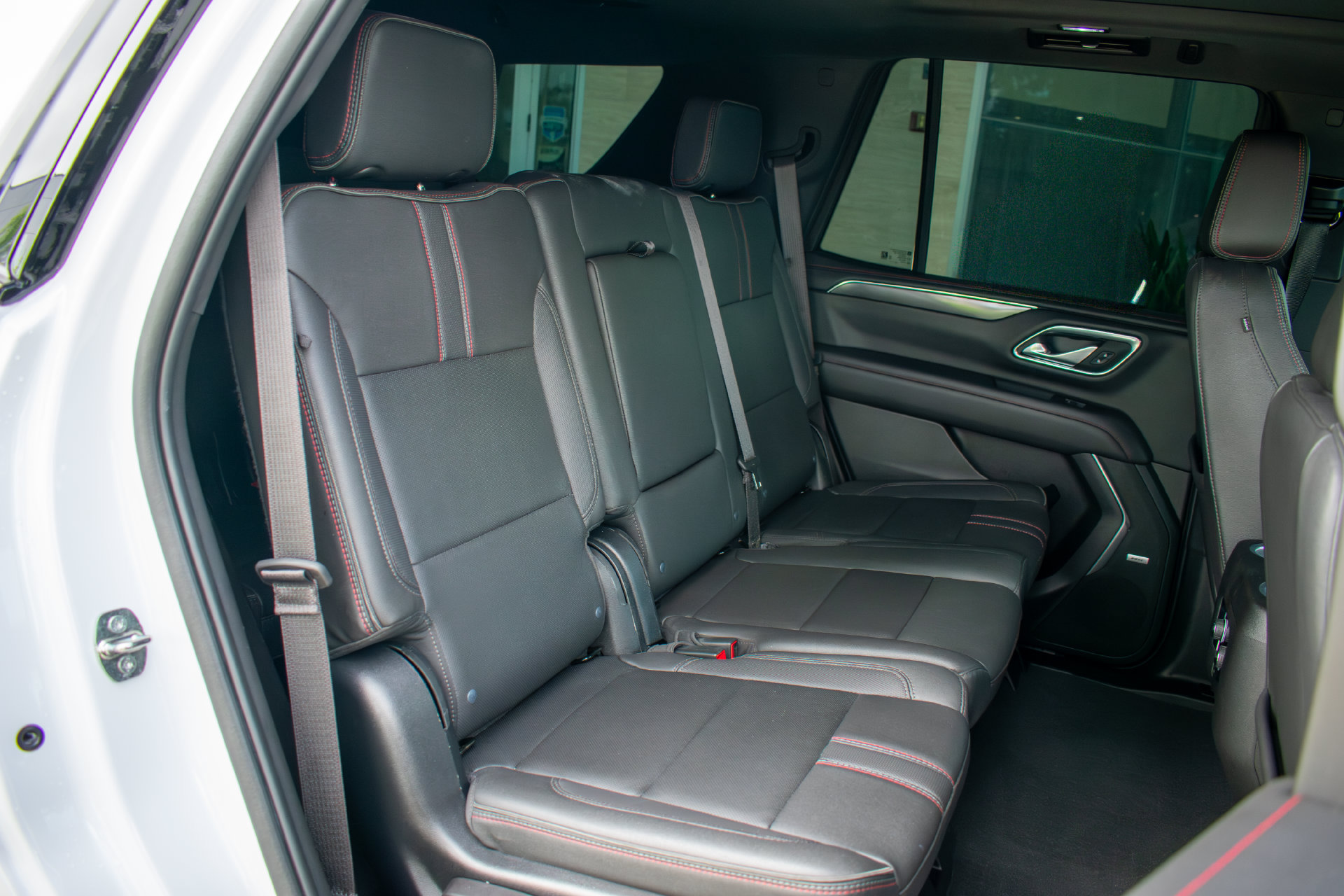 Used 2023 Chevrolet Tahoe RST AWD/4WD image 24