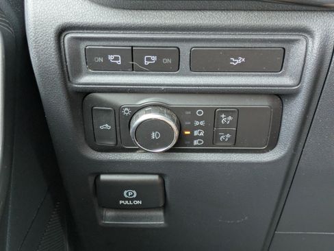 Used 2022 Ford F150 XLT w/ Equipment Group 302A High AWD/4WD image 21