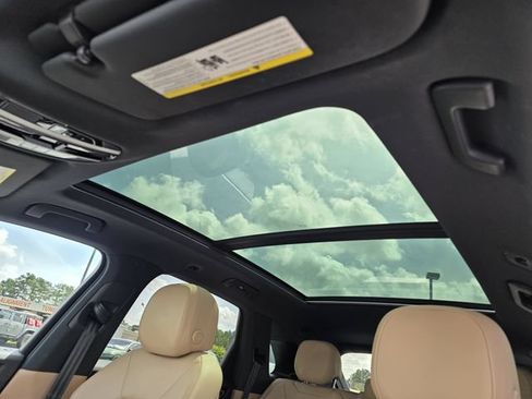 Used 2021 Porsche Cayenne AWD/4WD image 21