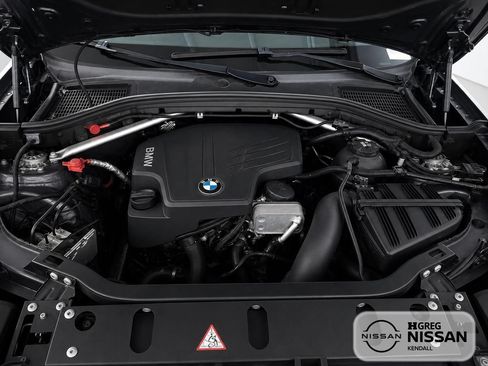 Used 2016 BMW X3 xDrive28i AWD/4WD image 14